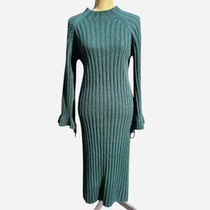 Emerald Ribbed Knit Long Sleeve Dress